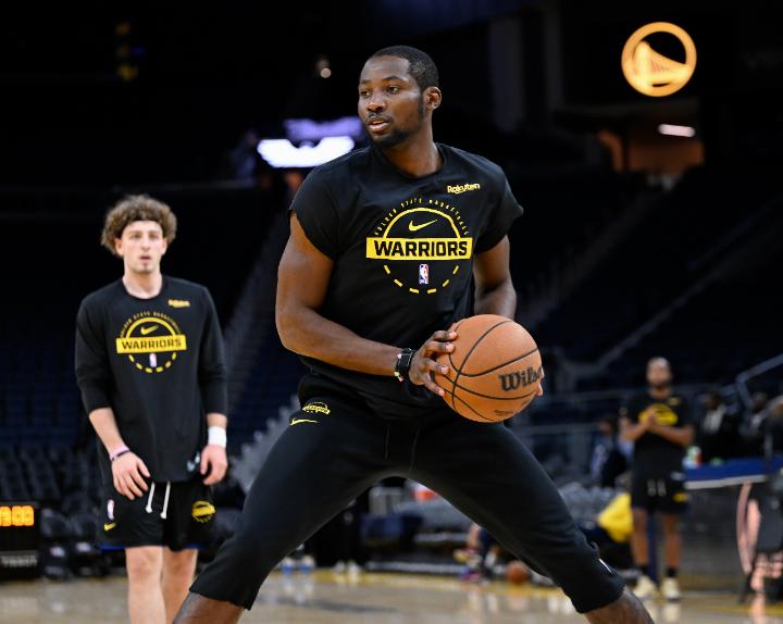 勇记：联盟中仅国王对库明加感兴趣 他交易市场比去年夏天还差