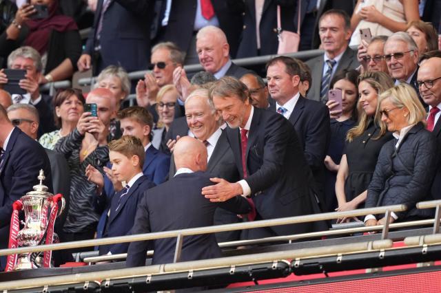 开云在线开户-【早报】收钱了，但很冤枉思密达