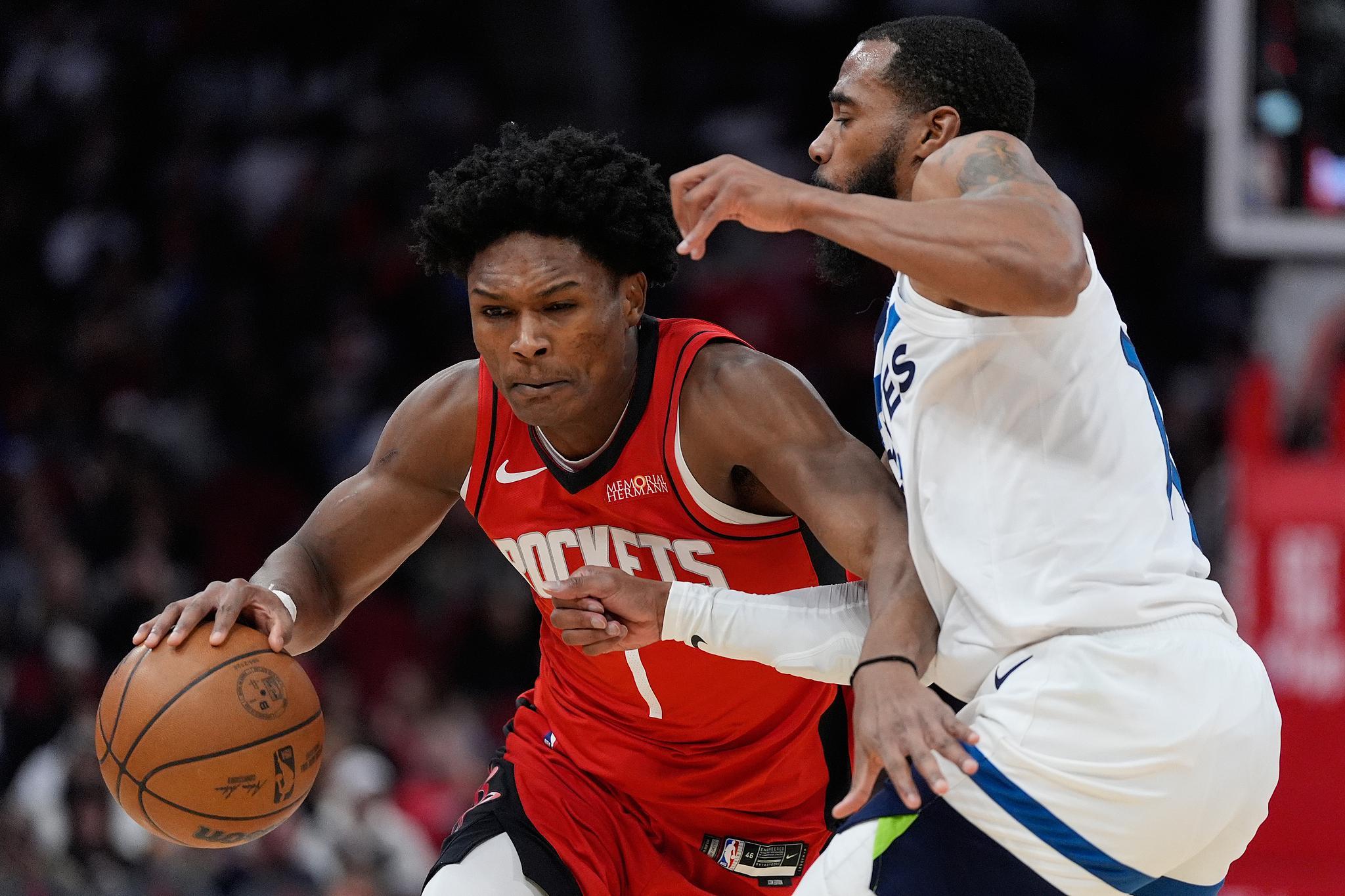 开云体育官网-轰39分新高，杜兰特超老詹创锋线第一！火箭压湖人升第5获3大喜讯