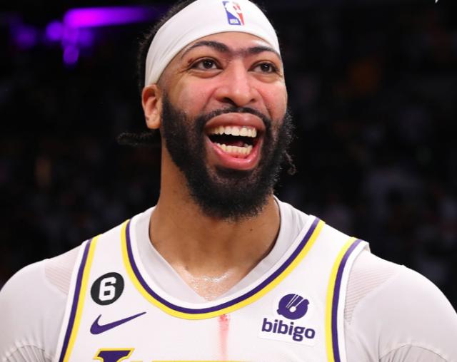 开云在线开户-戴维斯触底反弹统治攻防 湖人晋级概率已超七成