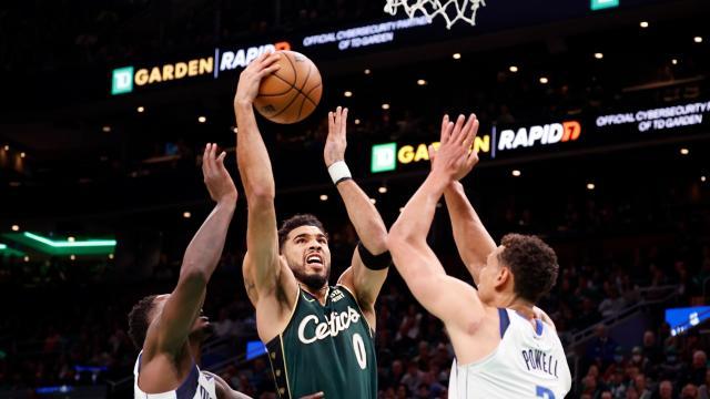 开云登录入口地址-东契奇单挑绿军双探花落败，称对手是最强双人组