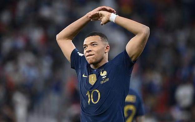 开云登录入口地址-诸神黄昏？全能姆巴佩全能表现要做世界杯真主角！