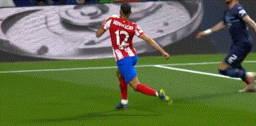 1649882167666073234.gif 开云体育官网-【欧冠】京多安中立柱 曼城客场平10人马竞打进4强