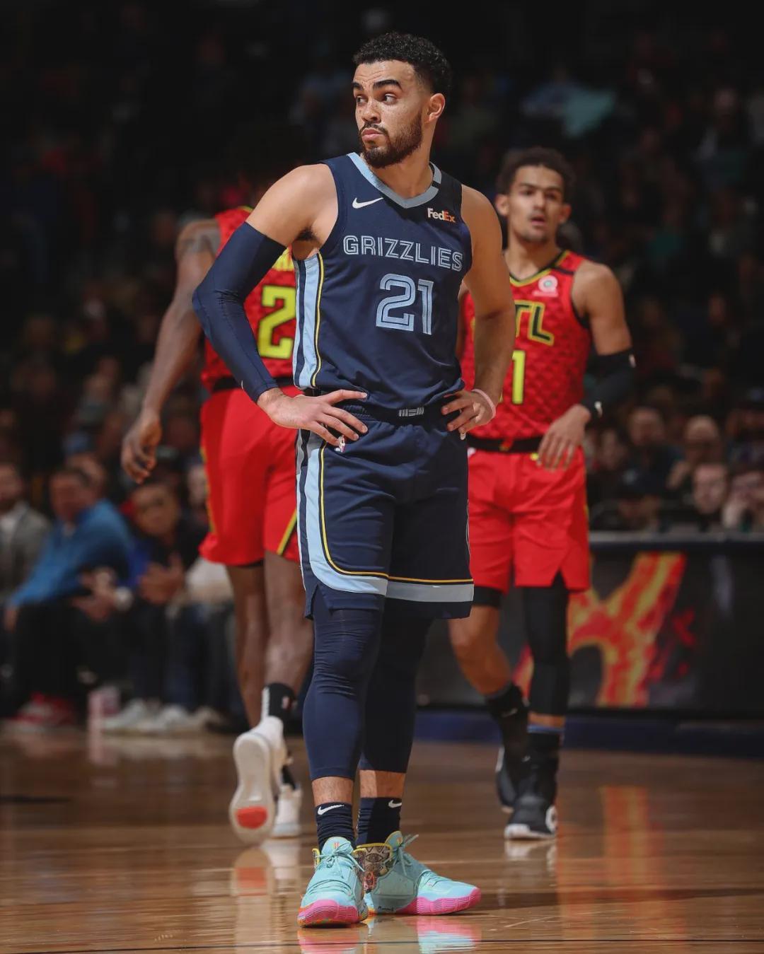 开云体育官网-正式签约！联手约基奇！直接改变西部格局