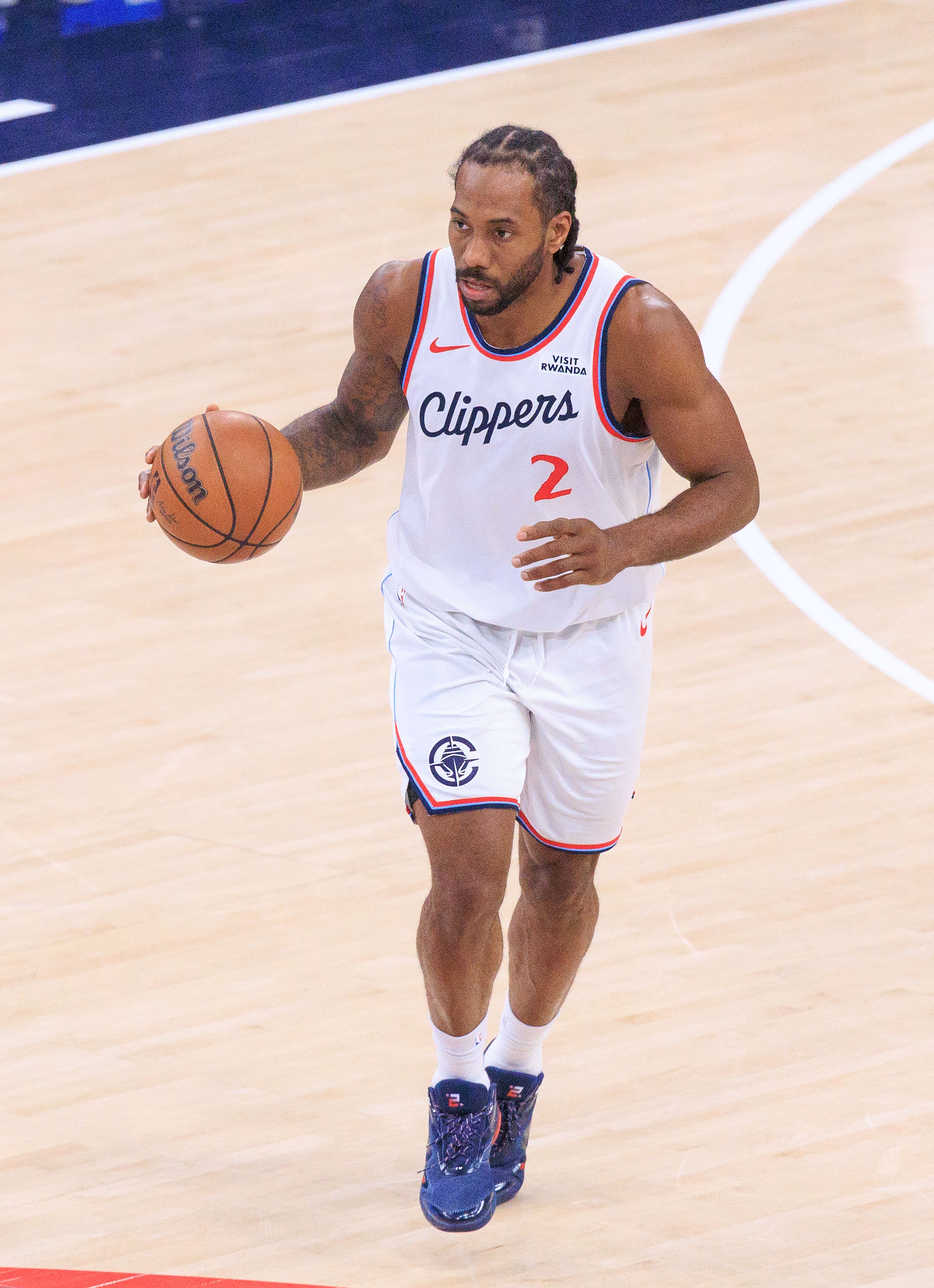 开云在线开户-泰伦·卢：伦纳德总是以身作则 他会用自己的行动来领导球队