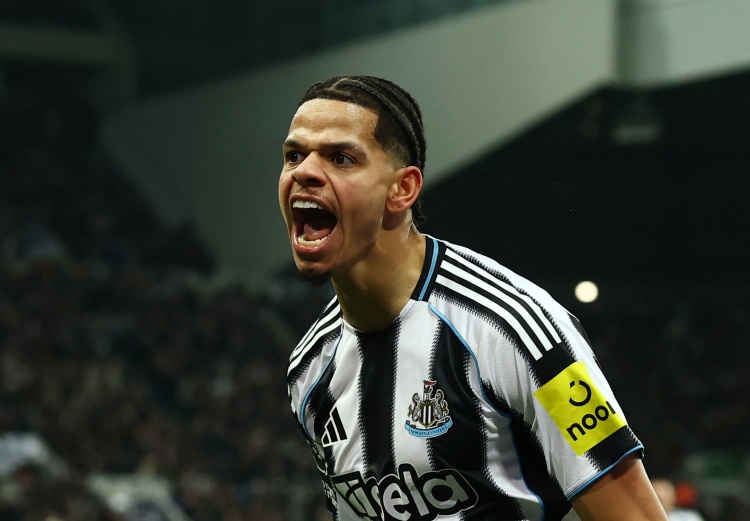 开云体育官网-替补神兵！奥苏拉16场英超267分钟进2球，为对阵曼联、利物浦打进