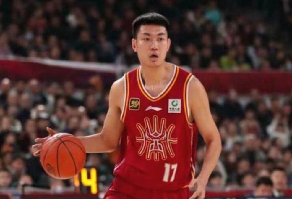 开云体育官网-曝北控男篮将帅不合，范子铭表现引发不满，山西官宣两员大将受伤