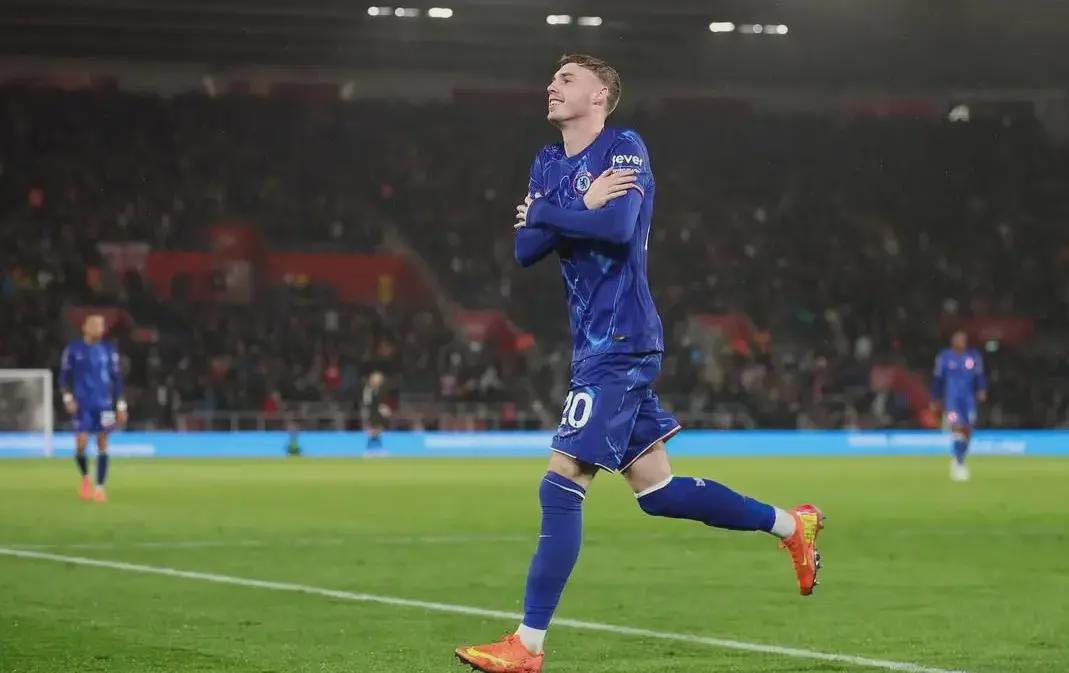 开云登录入口地址-乡愁敌不过天价?B费六成概率离队,帕尔默能否身披红魔战袍?