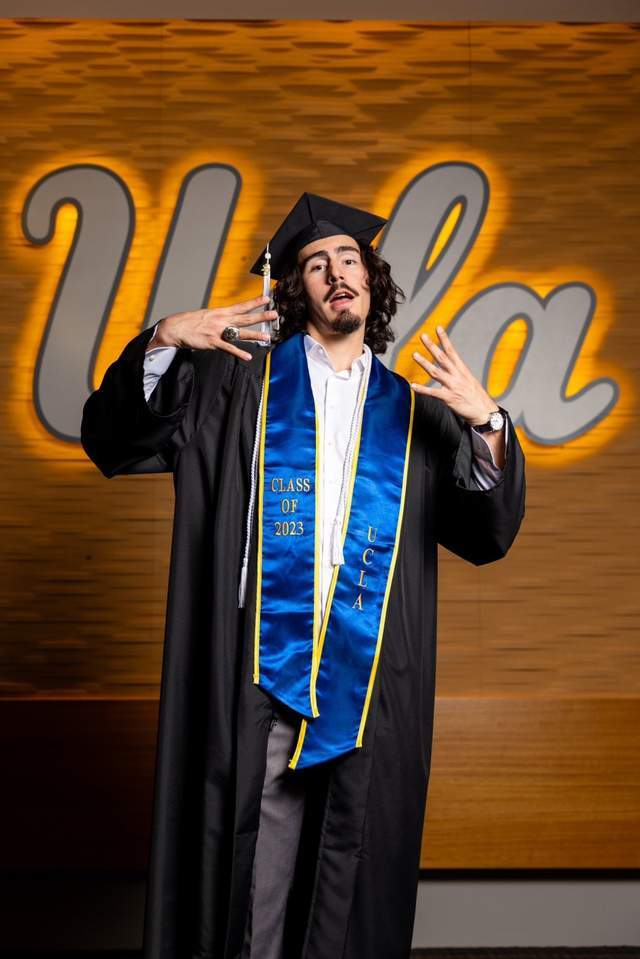 从爷爷的铁丝篮筐,到科比曼巴精神,再到热火的“白色巴特勒”