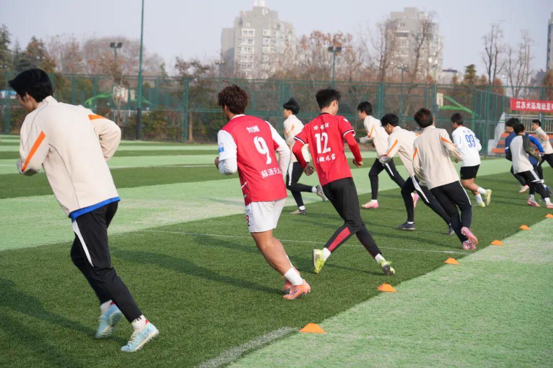 开云登录入口地址-以家乡为名 为荣耀而战！射阳鹤舞队淬锋砺剑竞逐“盐超”