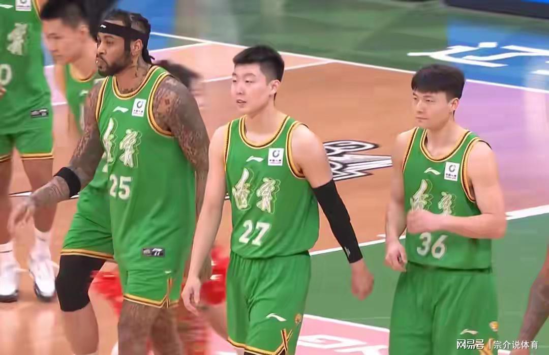 开云体育app-CBA又闹大笑话，辽宁队主场被坑了，裁判成最大笑料