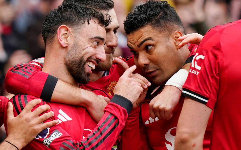 绝对核心，电讯报：B费本赛季进球+助攻为曼联带来了25分