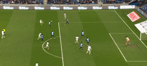 开云体育官网-里昂客场0-0十人勒阿弗尔，斯特凡-扎加杜染红，内戈抽射中柱