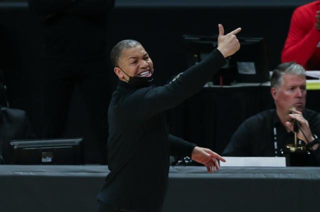 开云在线开户-灌鸡汤、调阵容！卢指导重塑快艇 谁还说他不懂球？