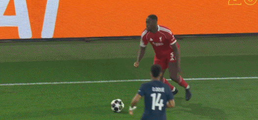 开云体育app-巴黎2-0利物浦，克瓦拉茨赫利亚一条龙，杜埃建功，利物浦0射正