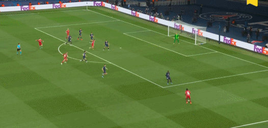 开云在线开户-半场：巴黎1-0利物浦，杜埃折射破门，马马尔达什维利屡救险