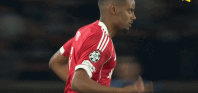 开云体育app-巴黎2-0利物浦，克瓦拉茨赫利亚一条龙，杜埃建功，利物浦0射正